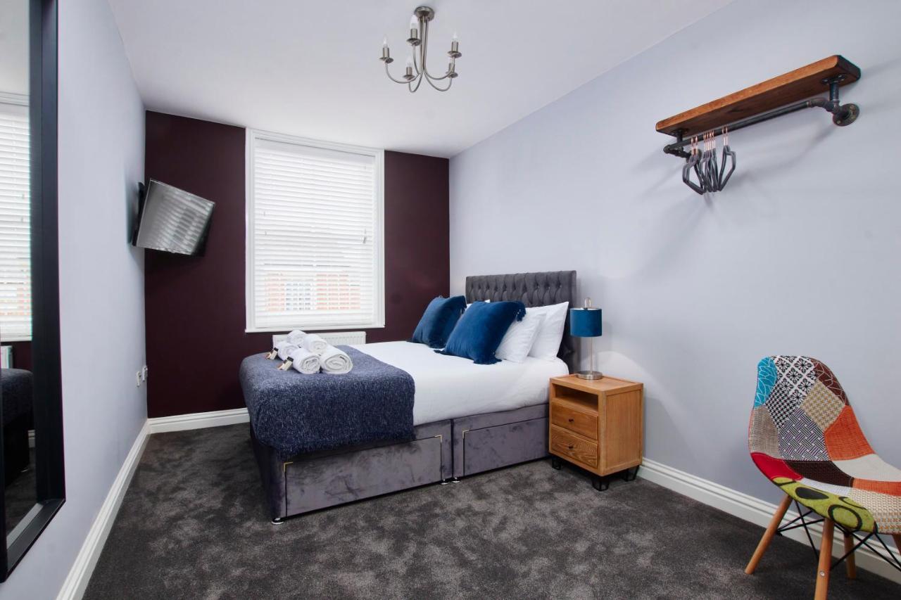 Delven House, Apartment 5 - Self Check-In, Self-Catering Serviced Apartment For East Midlands Airport Castle Donington Ngoại thất bức ảnh