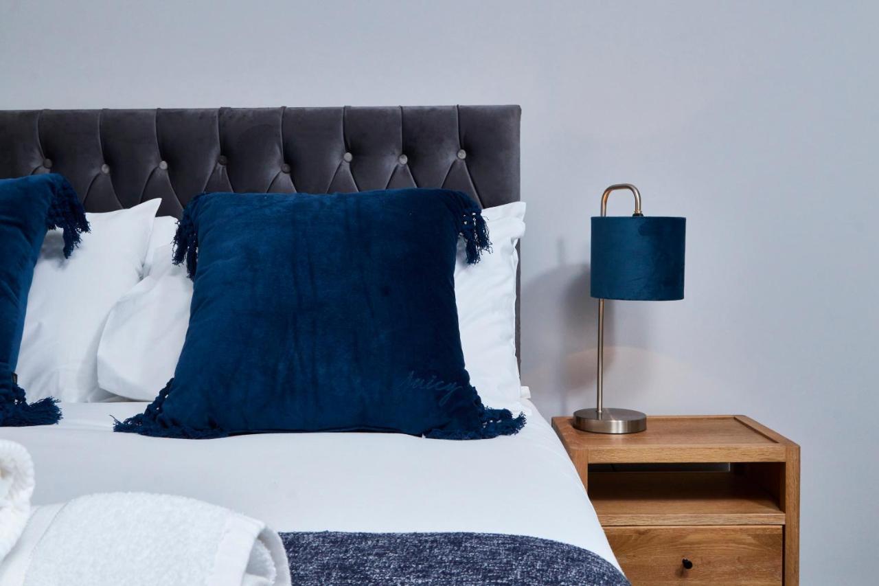 Delven House, Apartment 5 - Self Check-In, Self-Catering Serviced Apartment For East Midlands Airport Castle Donington Ngoại thất bức ảnh